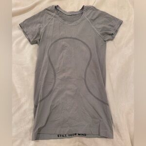 LULULEMON SHORT-SLEEVE SWIFTLY TECH SIZE 6